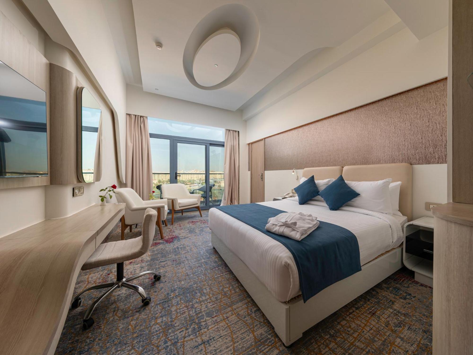 Mirage Hotel & Conference Center Alexandria Exterior photo Deluxe room