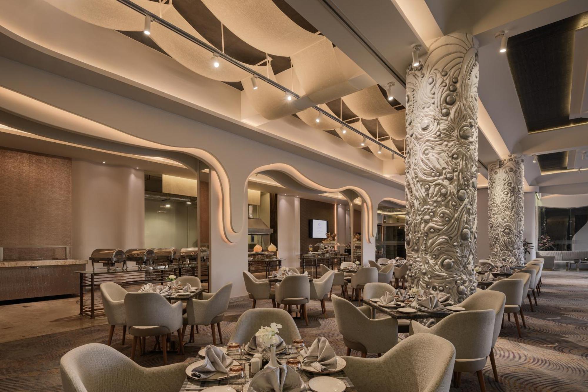 Mirage Hotel & Conference Center Alexandria Exterior photo The restaurant